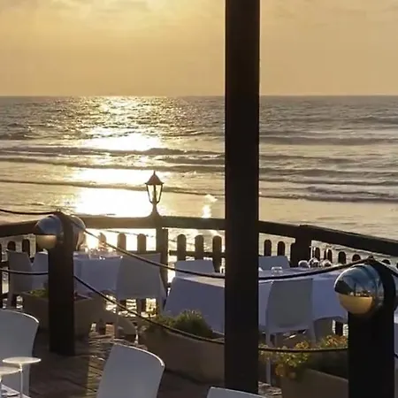 Hotel La Del Mare
